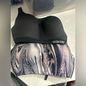 Victoria Sport Sports Bra Bundle 34DDD